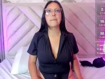 chloe_joness1 — CONTROL MY DOMI 5MINS #pregnant #18 #bigboobs #teen #milk [107 tokens remaining]