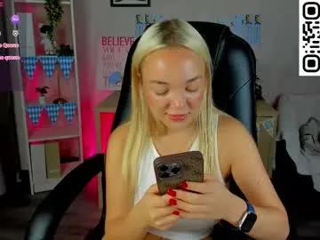 Freechat christy_little on Chaturbate