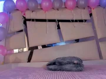 Freechat chrystal_jade on Chaturbate