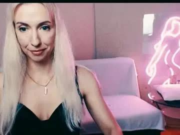 Freechat cute_smile_shy on Chaturbate