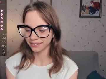 Freechat cutefluffy on Chaturbate