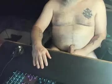 Freechat dadbodfatrod on Chaturbate