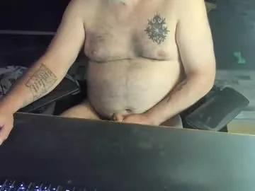 Freechat dadbodfatrod on Chaturbate