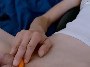 Freechat dilldough405 on Chaturbate