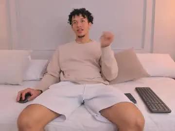 dominick_star — GOAL: Hard dick + play w/ oil || 69tks = Any flash  | SPIN the Wheel or Explore my tip menu & enjoy with me #bigcock #party #muscle #latino #cum [499 tokens remaining]