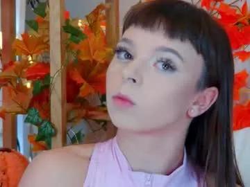 elisabethdavis on Chaturbate