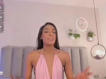 emely_deluxe on Chaturbate 