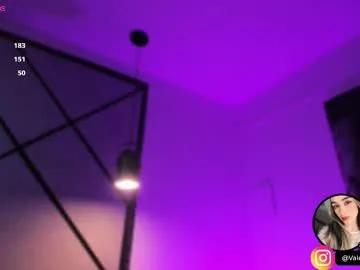 Freechat emilyallen_1 on Chaturbate