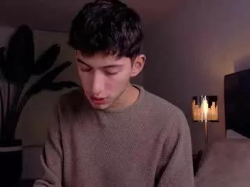 Freechat ethan_skiny_ on Chaturbate