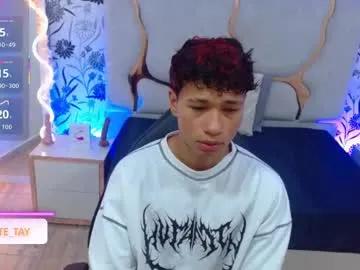 Freechat ette_tay on Chaturbate