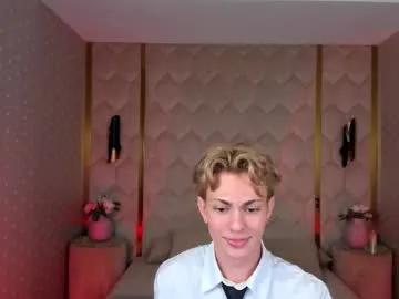 Freechat even_vrot on Chaturbate