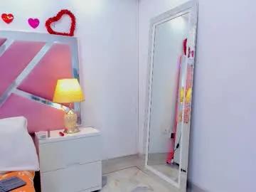 Freechat geminisclark on Chaturbate