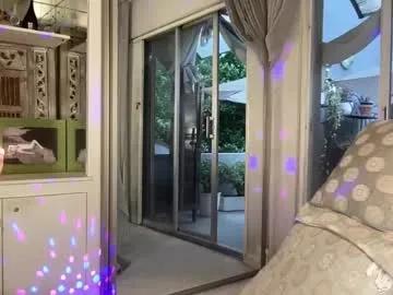 gl1tter_barbie's avatar