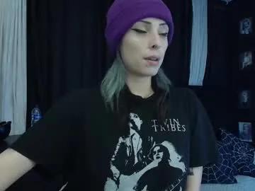 Freechat goddess_mortem on Chaturbate