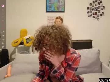 gomoreup on Chaturbate 