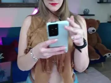 Freechat hebelongs2her on Chaturbate