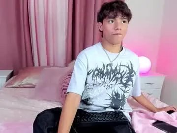 Freechat honeymoon_sariel on Chaturbate