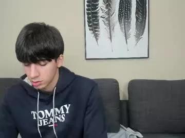 Freechat hotflirtyfella on Chaturbate