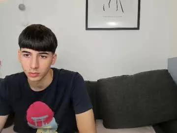 Freechat hotflirtyfella on Chaturbate