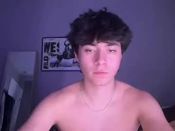 hungc0llegejock — SHOWER WITH ME [715 tokens remaining]