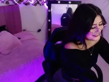 Freechat isa_bunny18 on Chaturbate