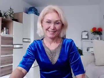 jasmin18v — Lovense is on, ...  panties off,  make me squirt if you can xxx [0 tokens remaining]