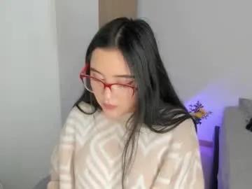 juli_santos_22 on Chaturbate