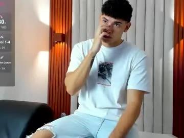 Freechat justin_mack_ on Chaturbate