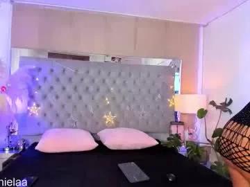 kaitlyn__brown — riding +cum +  squirt  #fuckmachine   #ebony  #squirt   #latina #natural [1253 tokens remaining]