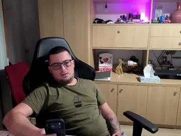 Freechat kevinnlovely on Chaturbate