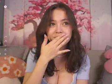 Freechat kissiekat on Chaturbate