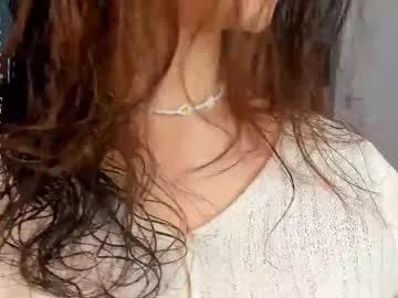 Freechat kissiekat on Chaturbate