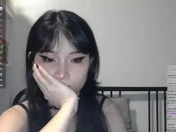 Freechat kitty_krush on Chaturbate