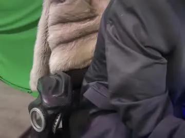 Freechat korruptedbymewmew on Chaturbate