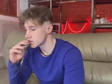 Away kyle_4u on Chaturbate