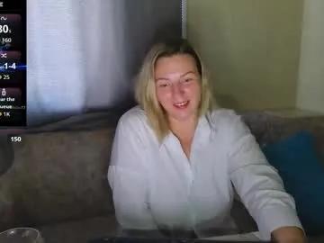Freechat ladylucky_ on Chaturbate