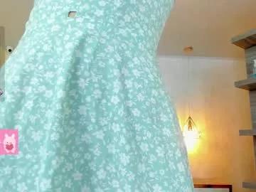 larsonmia on Chaturbate