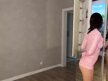 Freechat lemonandpeach on Chaturbate