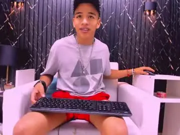 lian_jacob room chat