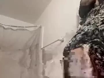 Freechat lilbratty_clouds_ogpuffdragon on Chaturbate