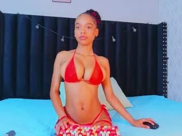 littleebonymommy on Chaturbate 