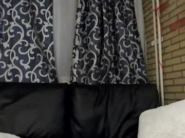 littlesexyrubi on Chaturbate