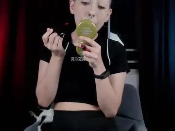 Freechat lnxmst on Chaturbate