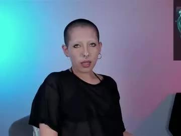 Freechat lnxmst on Chaturbate