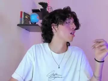 Freechat manu_vera8 on Chaturbate