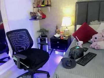 mariana_c on Chaturbate