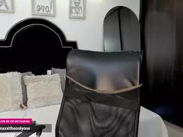 Freechat maxxicruz on Chaturbate