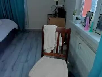 mia_brackenridge — take off your clothes and jump #bigboobs #cute #c2c #natural #german [244 tokens remaining]