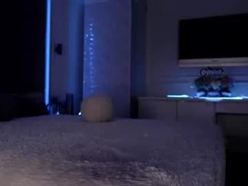 Freechat miladenver on Chaturbate