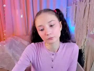 Freechat milliminimouse on Chaturbate